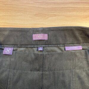 NYDJ "Suede Like" Black Leggings Size 10